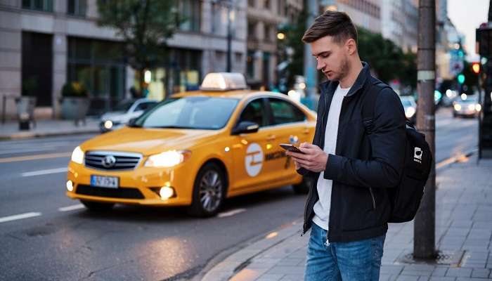 Подробнее о статье Сравнение стоимости такси: проверяйте все приложения